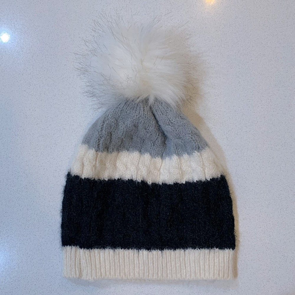 Beanie, white black grey. New, never used.